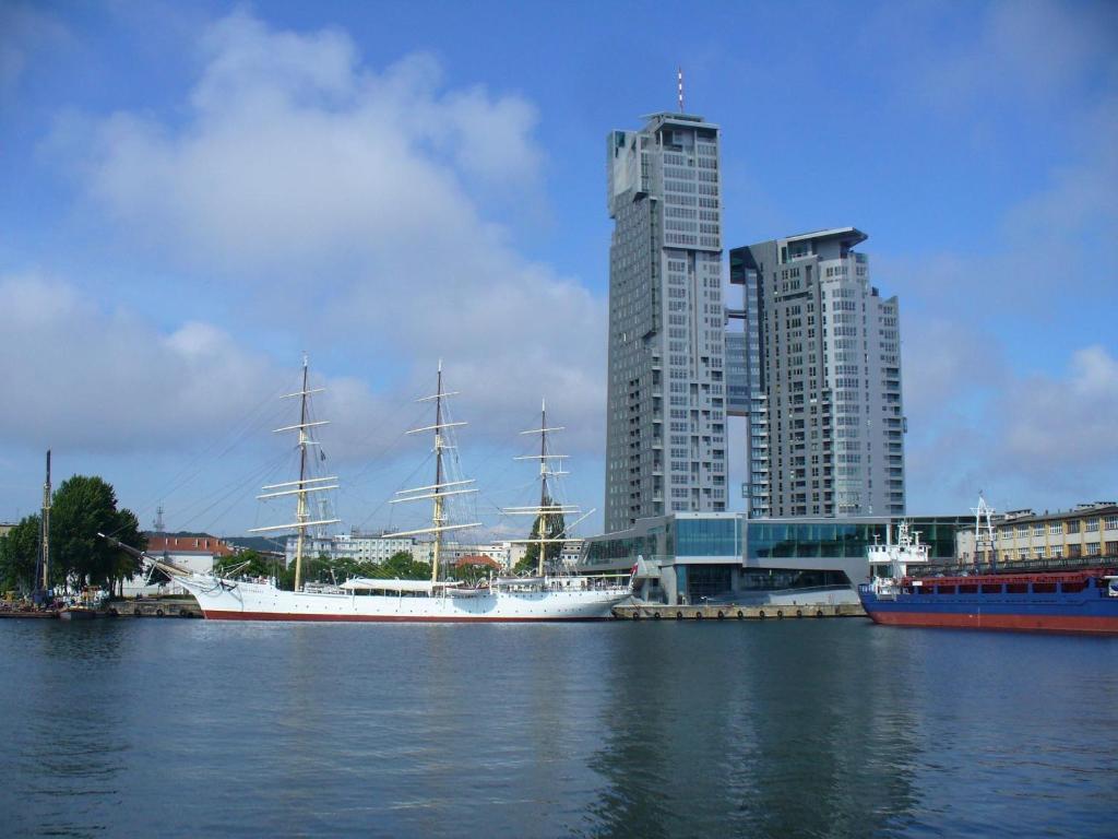 Апартаменты Sea Towers Гдыня Экстерьер фото